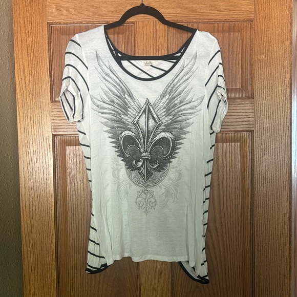 Women’s Angels and Diamonds Tee - Picture 1 of 2